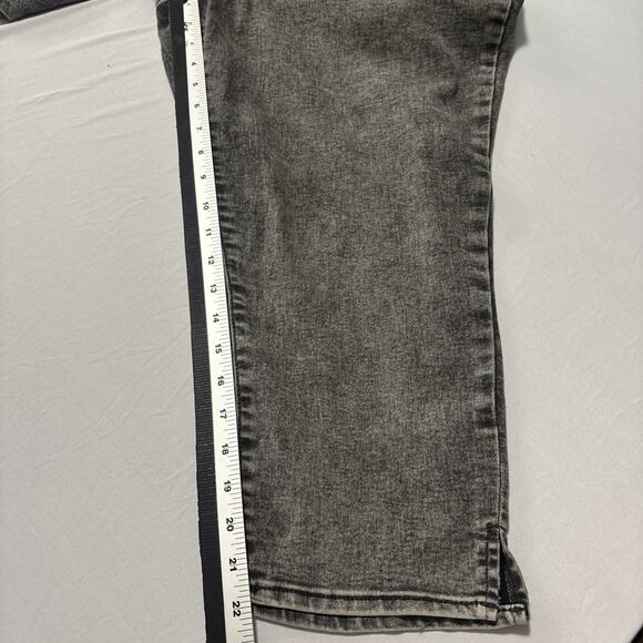 Terra & Sky Women's 1X Pull On Faded Black Capri Jeans Rocker Rockabilly Sexy - Picture 9 of 9